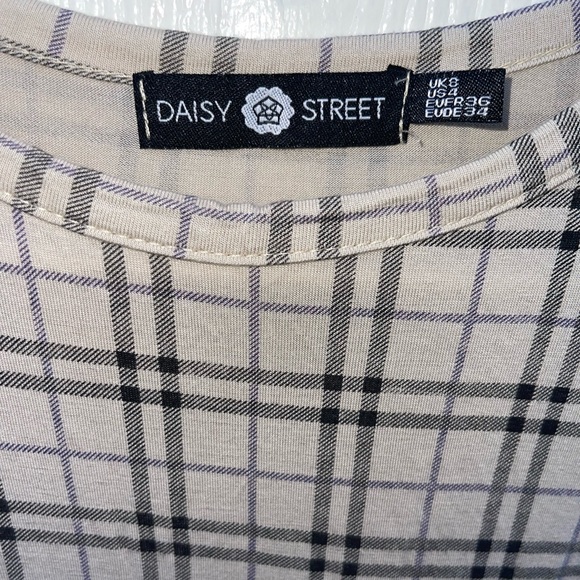 NWOT Daisy street plaid mini dress long sleeve size 4 - Picture 5 of 8